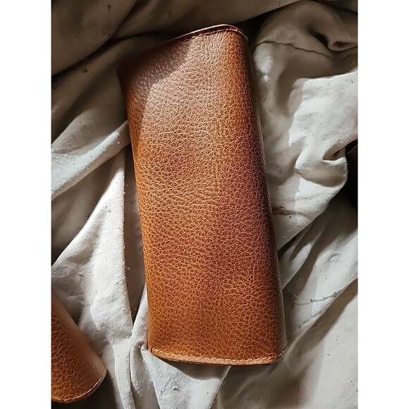 Ray-Ban Tan Brown Faux Leather Glasses Case Luxottica Black Velvet Inside - Picture 4 of 6
